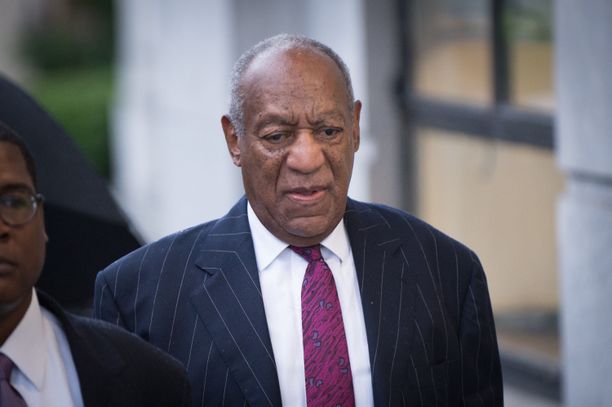 Yhteensä yli 60 naista on syyttänyt Bill Cosbya seksuaalirikoksista vuosien varrella.