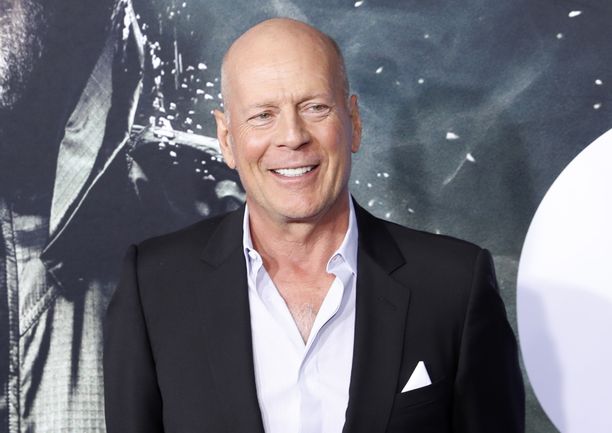 Hollywood-näyttelijä Bruce Willis joutui jättämään rakastamansa alan terveyssyiden vuoksi.