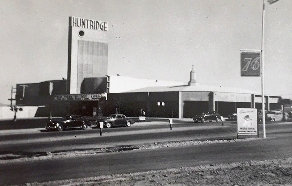 Las Vegas’ Historic Huntridge Theater Shows 1st Sign of Comeback