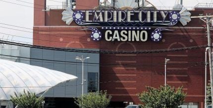 Casino Crime Roundup: Suspects Who Robbed Yonkers Casino Players Remain on the Lam