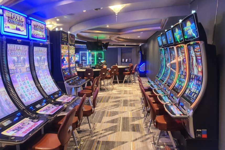 Royal Caribbean Continues Swapping Jazz Clubs for Smoke-Free Casinos