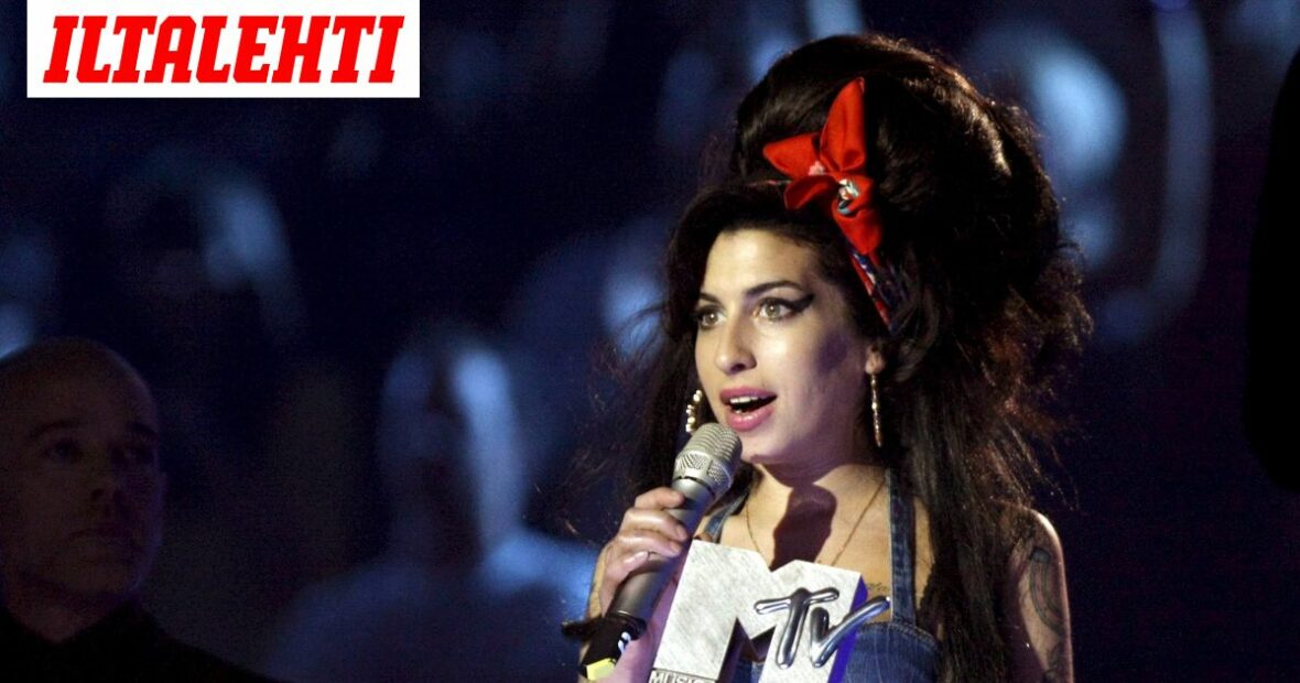NÃ¤in miljoonien rakastama Amy Winehouse ajautui syÃ¶ksykierteeseen â LÃ¶ytyi kuolleena tÃ¶rkyisestÃ¤ asunnosta