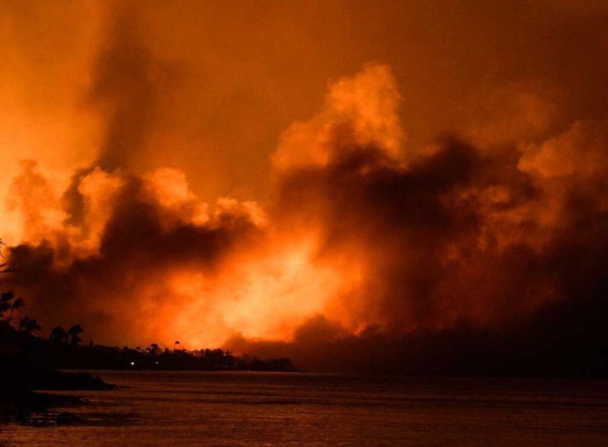 Flames and smoke on Maui