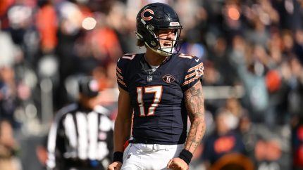 Rookie Quarterbacks Might Start for the Las Vegas Raiders and Chicago Bears in Week 7