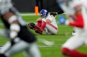 New York Giants Quarterback Daniel Jones Suffers Season-Ending Injury