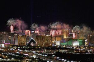 Las Vegas to Welcome 400K Visitors This New Year's Eve Weekend