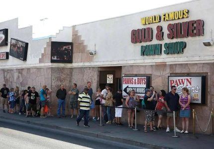VEGAS MYTHS BUSTED: You Get on 'Pawn Stars’ by Visiting the Shop