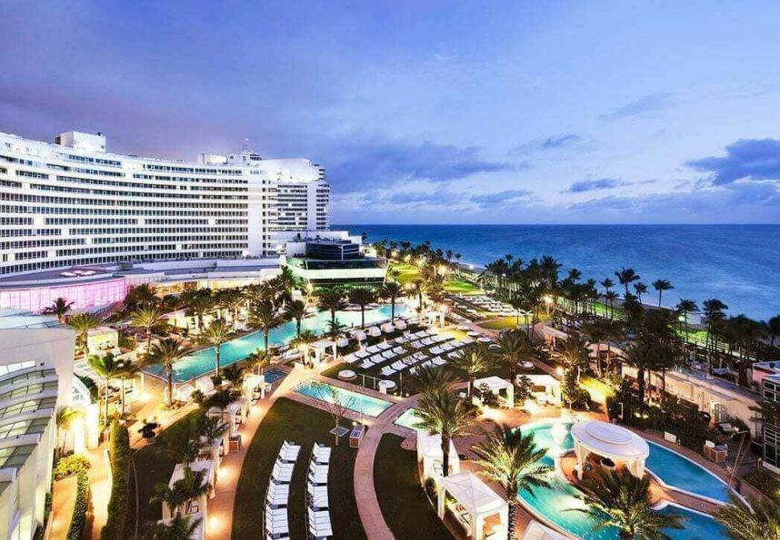 Fontainebleau Miami Owner Eyes Casino with Political Donations