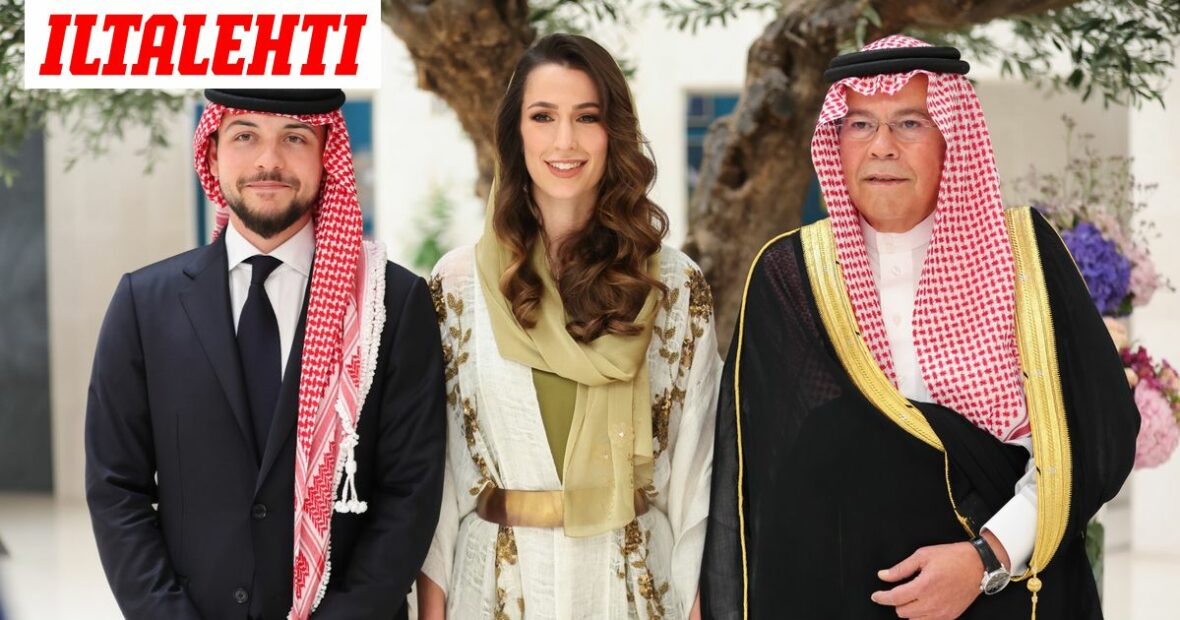 Prinsessa Rajwa bint Khaled bin Musaed bin Saif bin Abdulaziz Al Saifin isä on kuollut